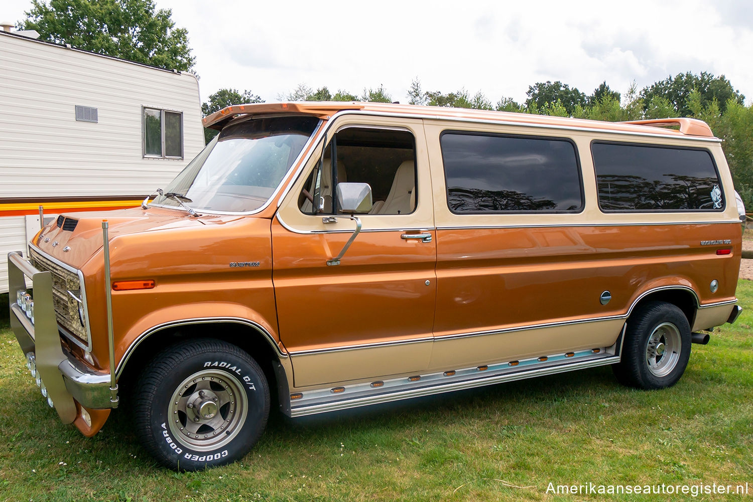 Kustom Ford E-Series uit 1975